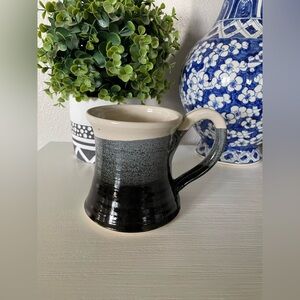 Beautiful Lost Highway Studio Pottery Natural Black gray white Large Mug Signed
